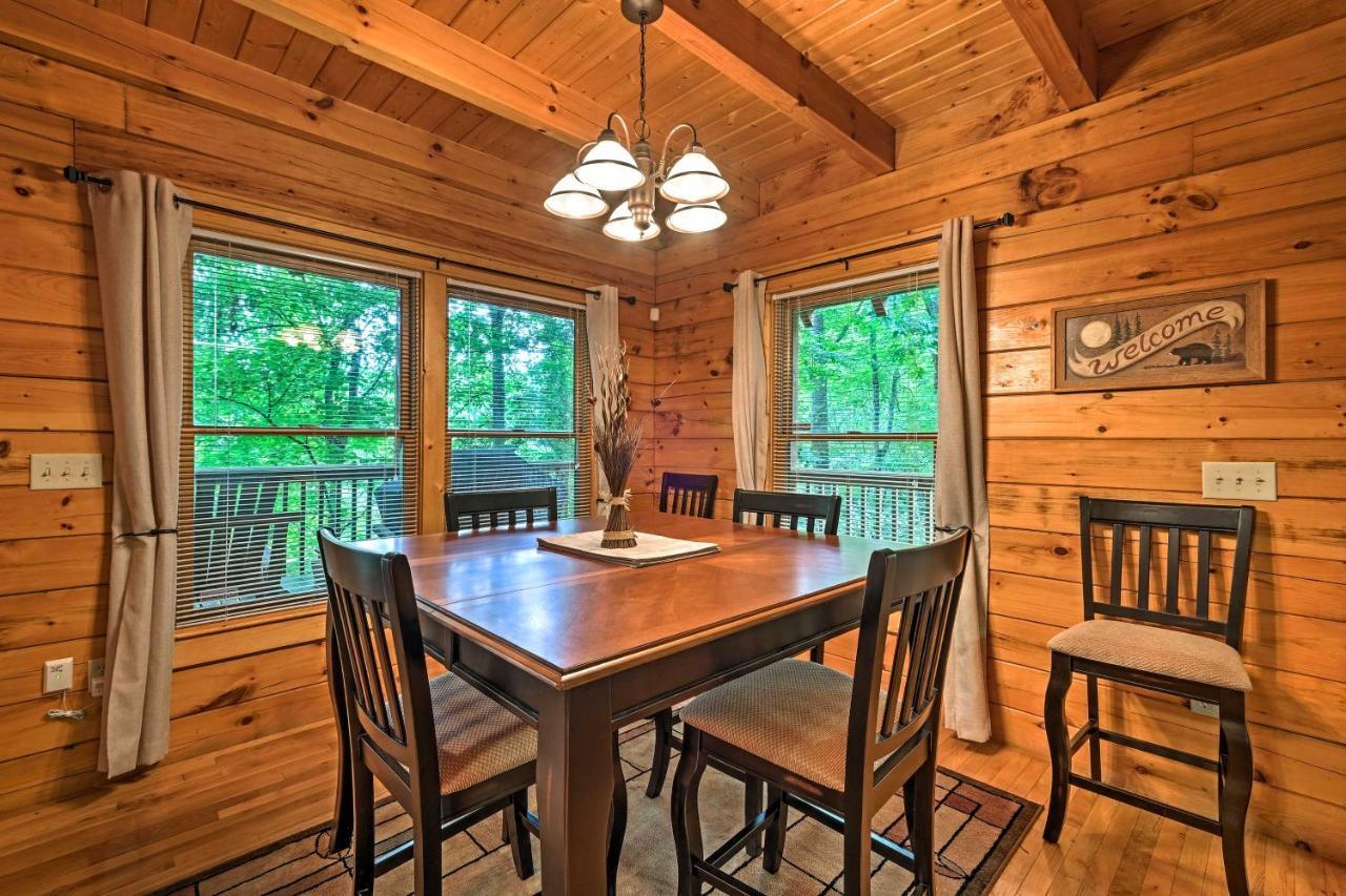 Pigeon Forge Cabin With Hot Tub, Grill And Pool Table! Villa Sevierville Ngoại thất bức ảnh