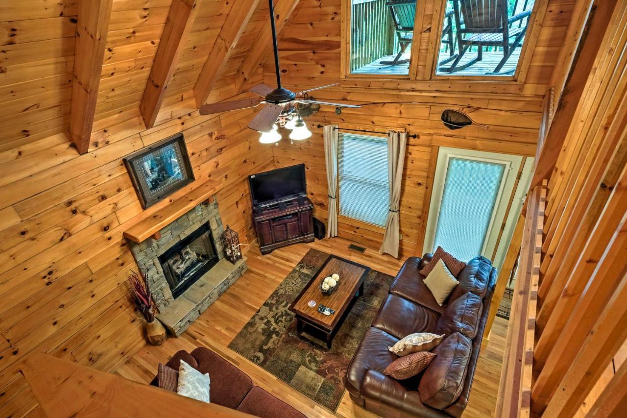 Pigeon Forge Cabin With Hot Tub, Grill And Pool Table! Villa Sevierville Ngoại thất bức ảnh